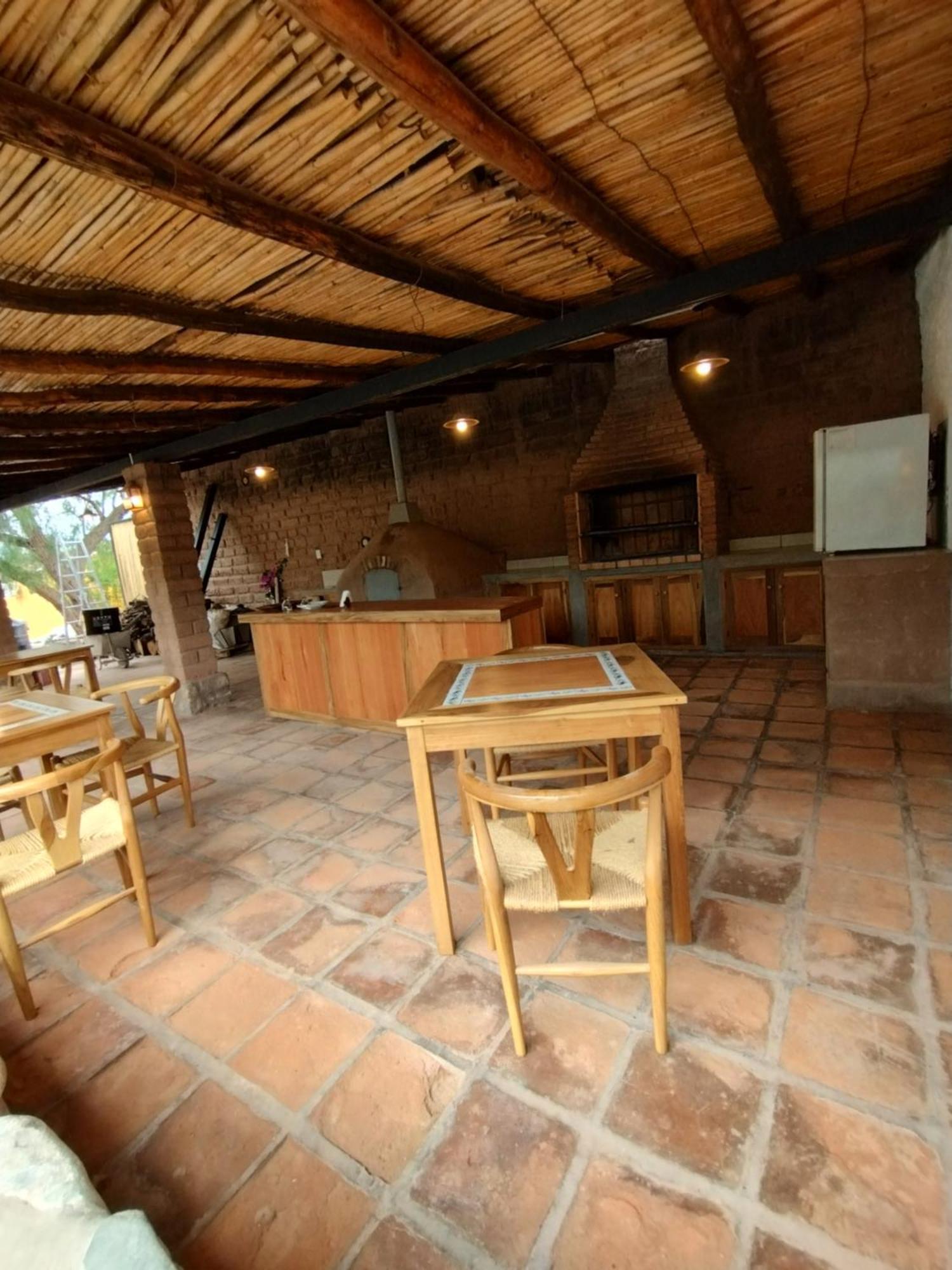 فندق La Casona De Moldes Coronel Moldes المظهر الخارجي الصورة